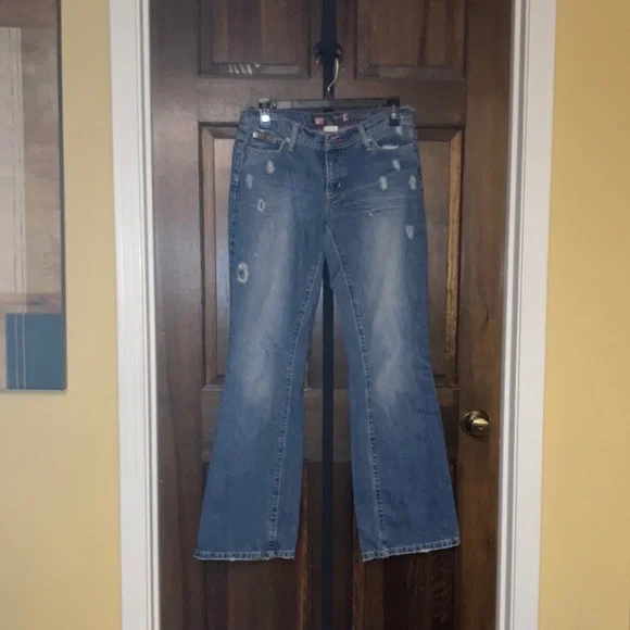 Duck Head Women's Blue Flare Jeans - Picture 1 of 7